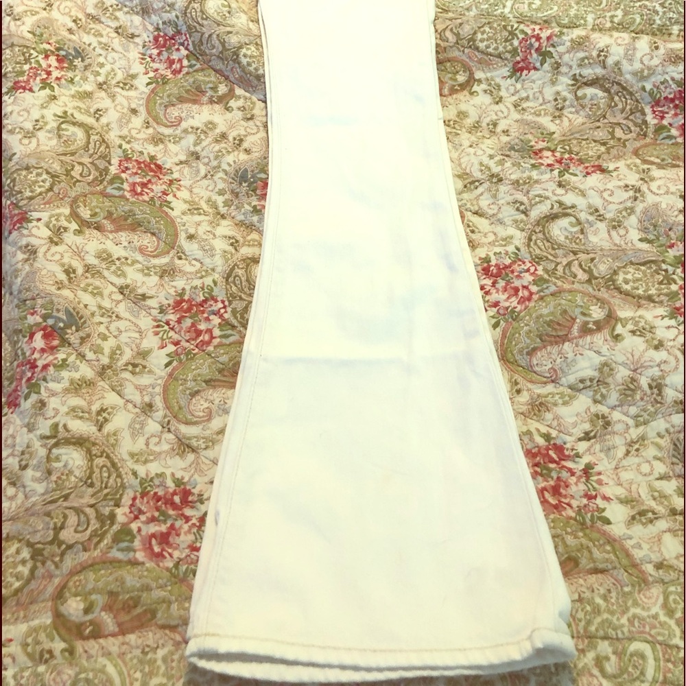 White flares